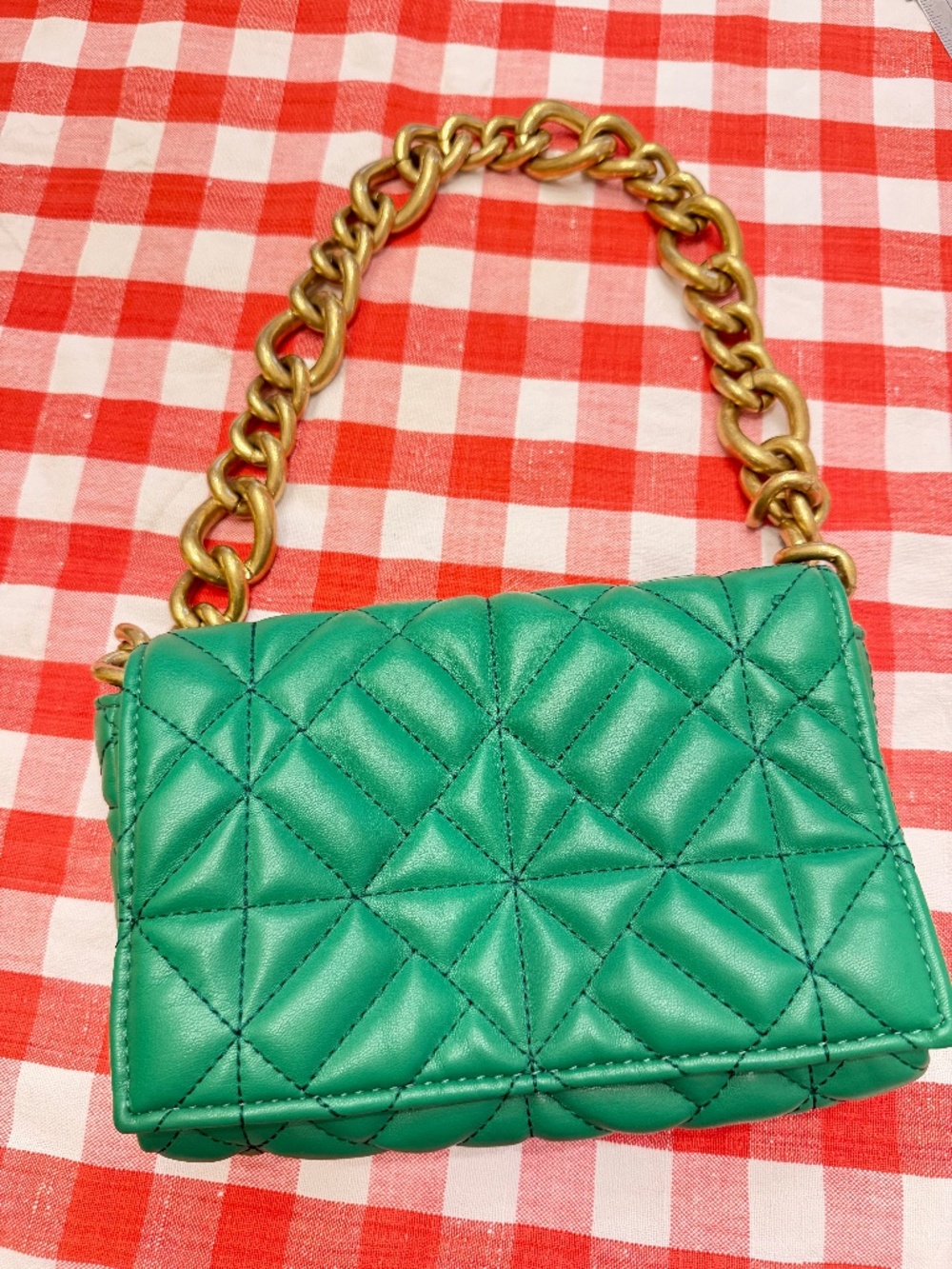 ZARA Green Quilted Medium Size Gold Chain Shoulder Bag